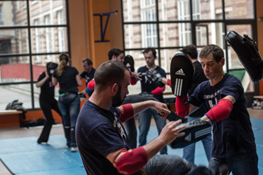 Un nouveau cours de Défense de rue dans le 1er arrondissement